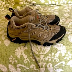 Merrell Hiking shoes